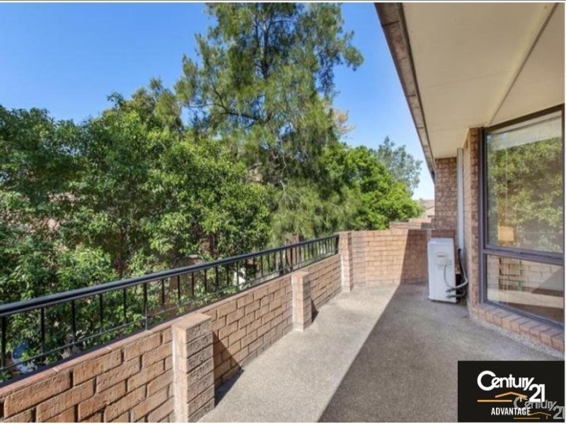 7/211 Hawkesbury Road, Westmead NSW 2145