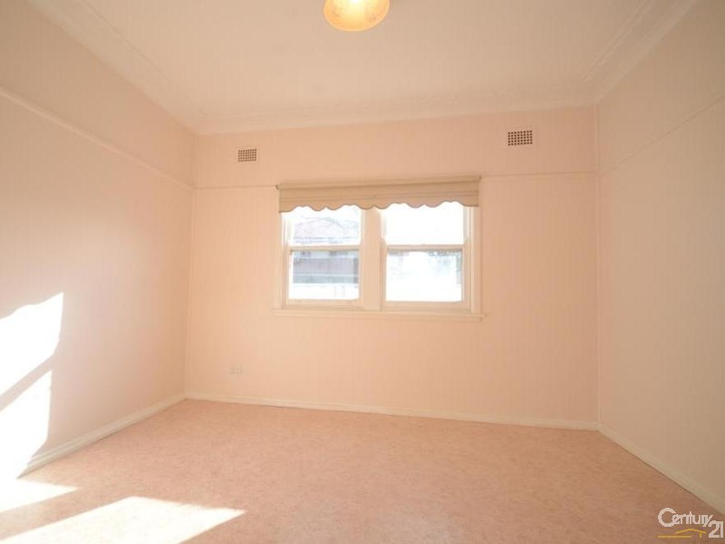 1A Moree Avenue, Westmead NSW 2145