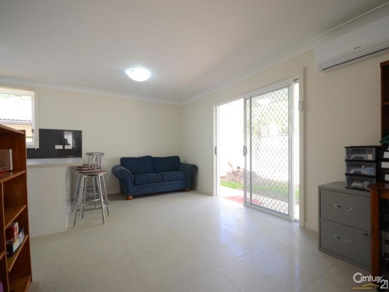 12A Preston Road, Toongabbie NSW 2146