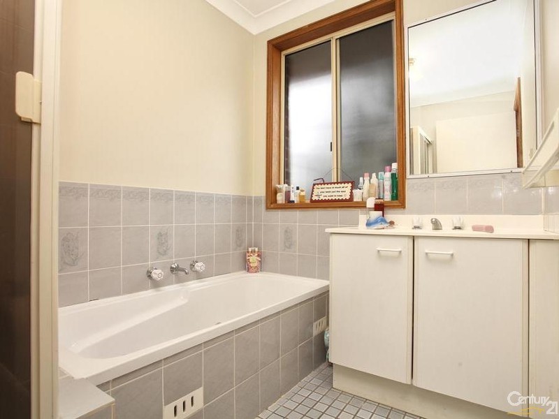 13 Bijiji Street, Pendle Hill NSW 2145