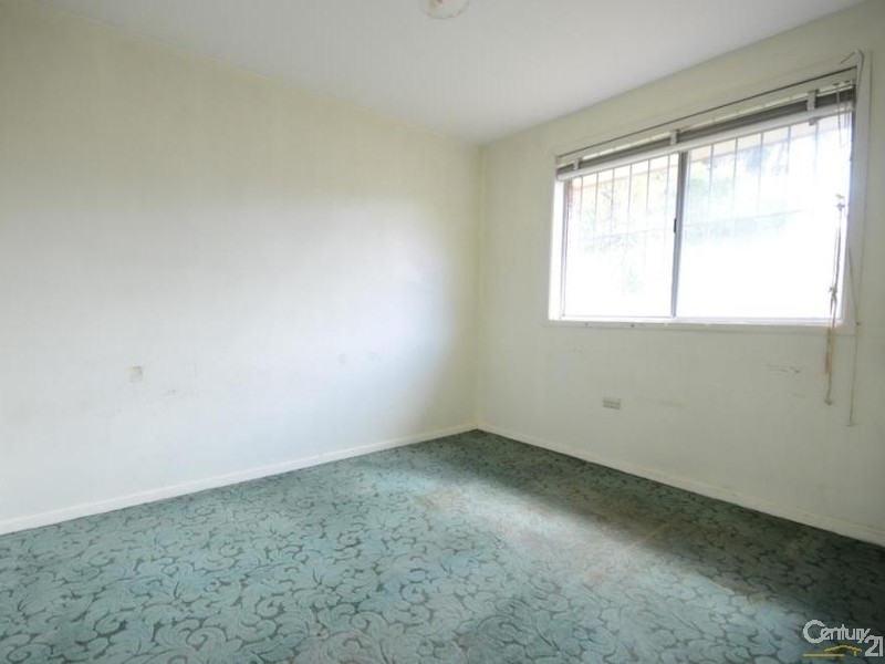 12 Polo Crescent, Girraween NSW 2145