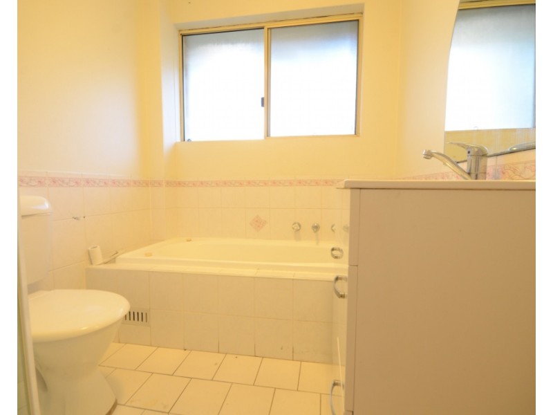 18/102-104 Stapleton Street, Pendle Hill NSW 2145