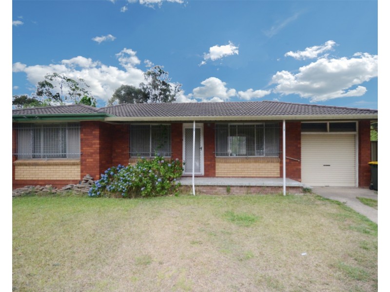 12 Polo Cres, Girraween NSW 2145