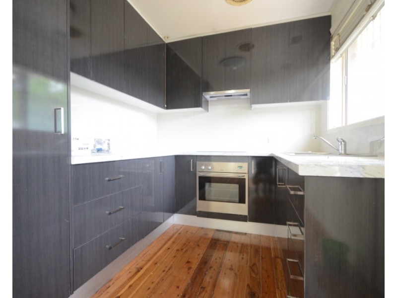 12 Polo Cres, Girraween NSW 2145