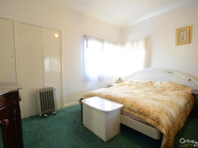 41 Essington Street, Wentworthville NSW 2145