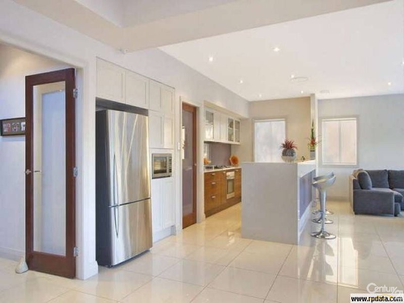 2 Millhouse Place, Bella Vista NSW 2153