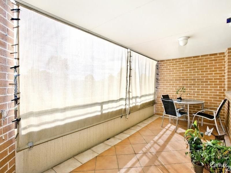 29/62 Fullagar Road, Wentworthville NSW 2145
