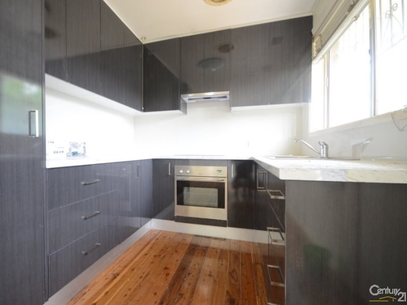 12 Polo Crescent, Girraween NSW 2145