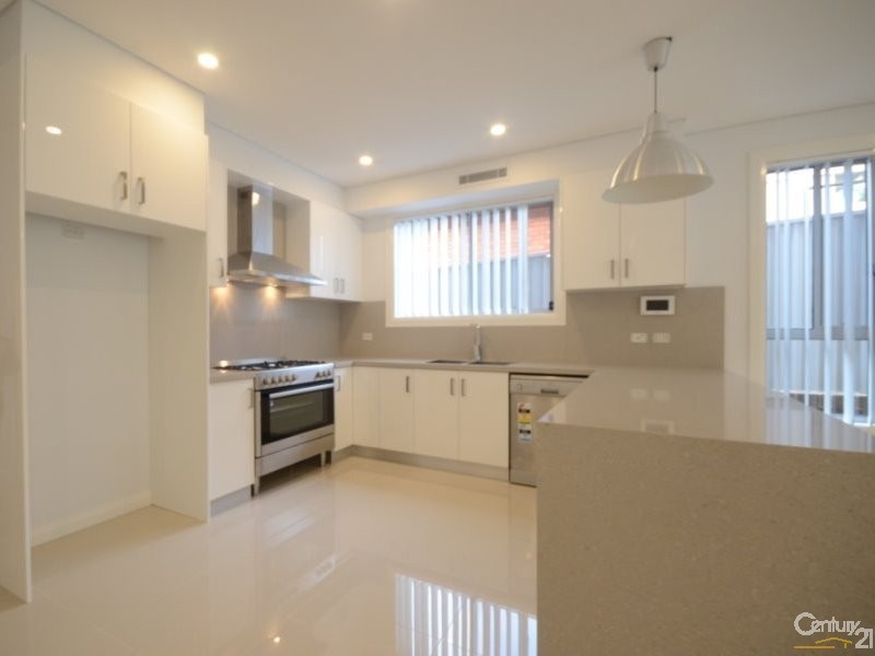 24A Lennox Street, Pendle Hill NSW 2145