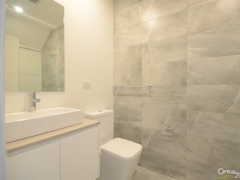 24A Lennox Street, Pendle Hill NSW 2145