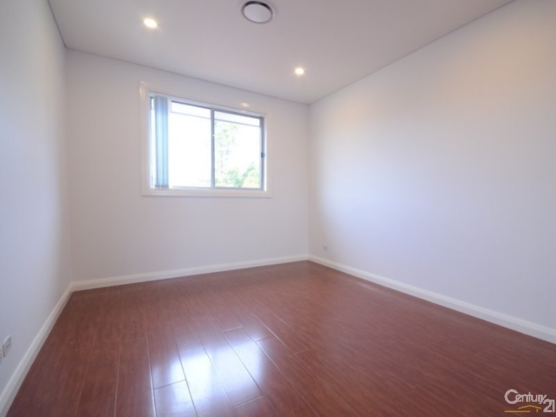 24A Lennox Street, Pendle Hill NSW 2145