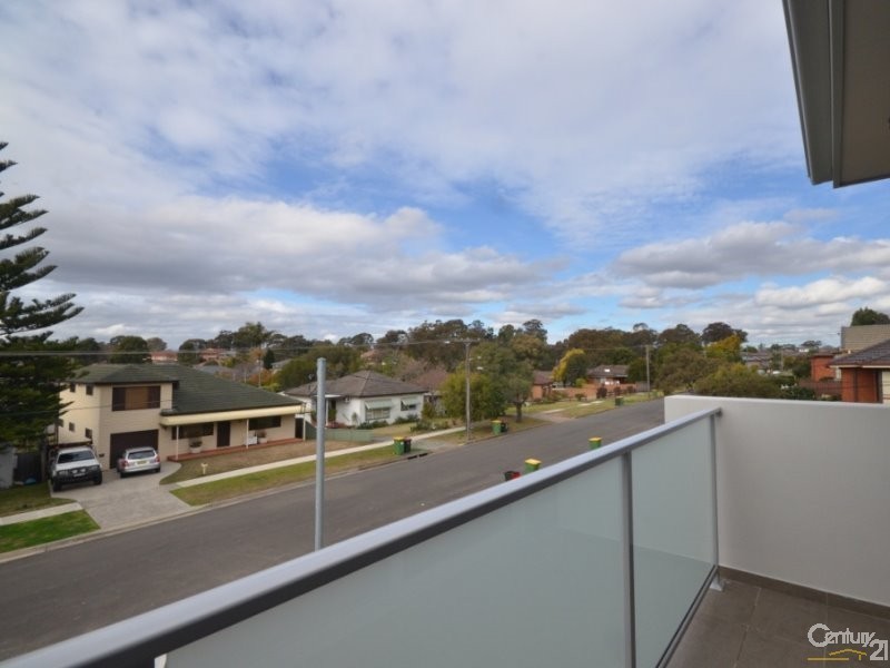 24A Lennox Street, Pendle Hill NSW 2145