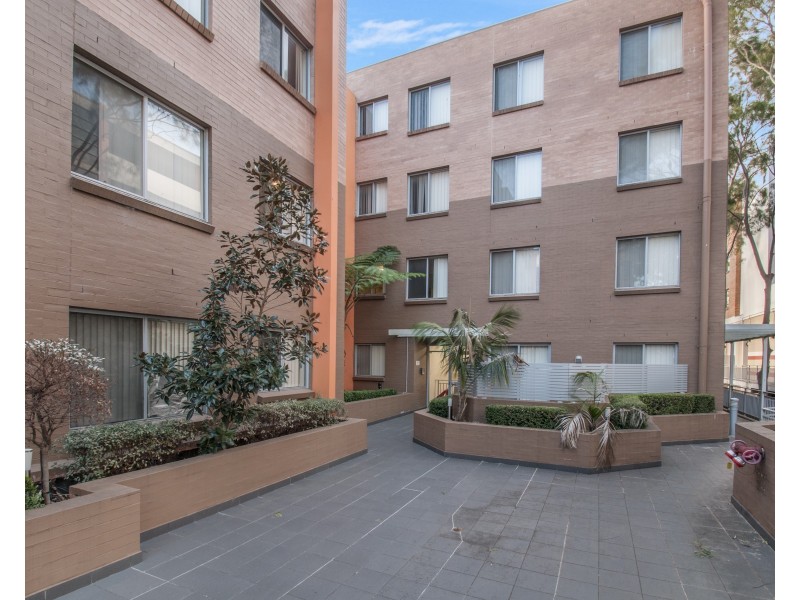 55/35-37 Darcy Road, Westmead NSW 2145