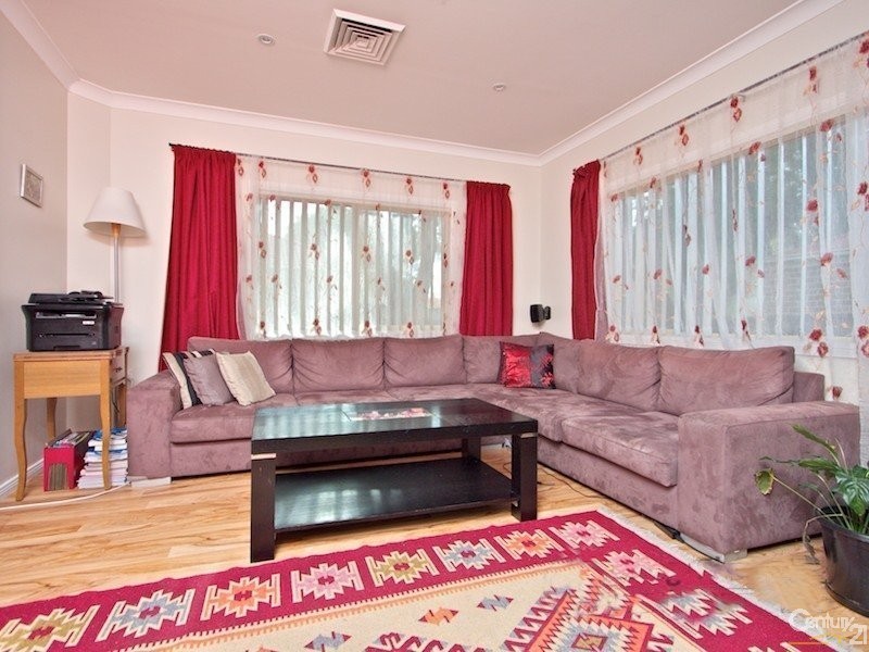 124 Targo Road, Girraween NSW 2145