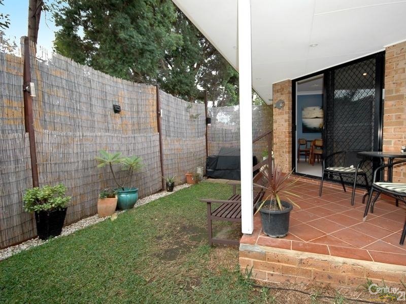 5/165 Targo Road, Girraween NSW 2145