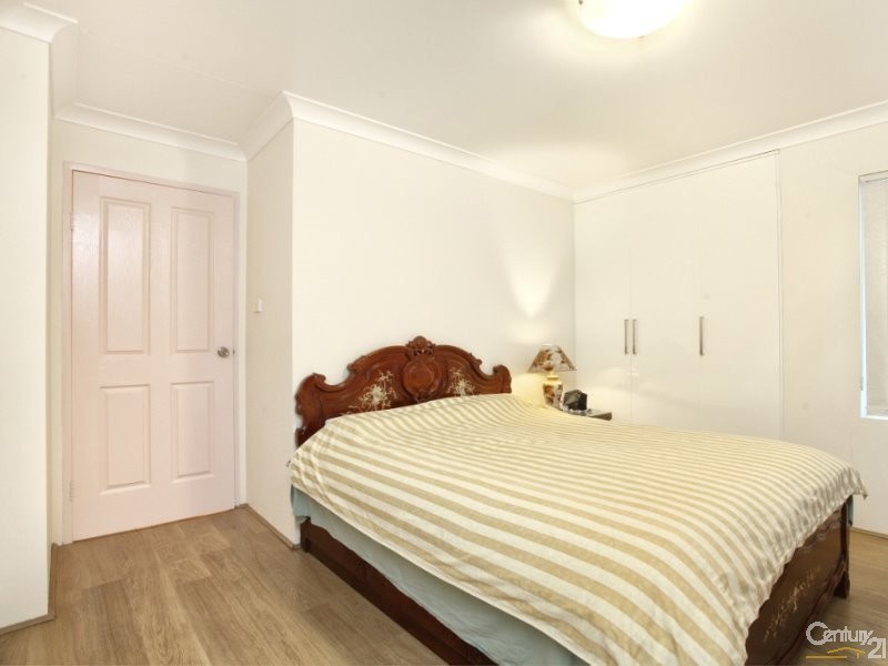 7/18 Thomas May Place, Westmead NSW 2145