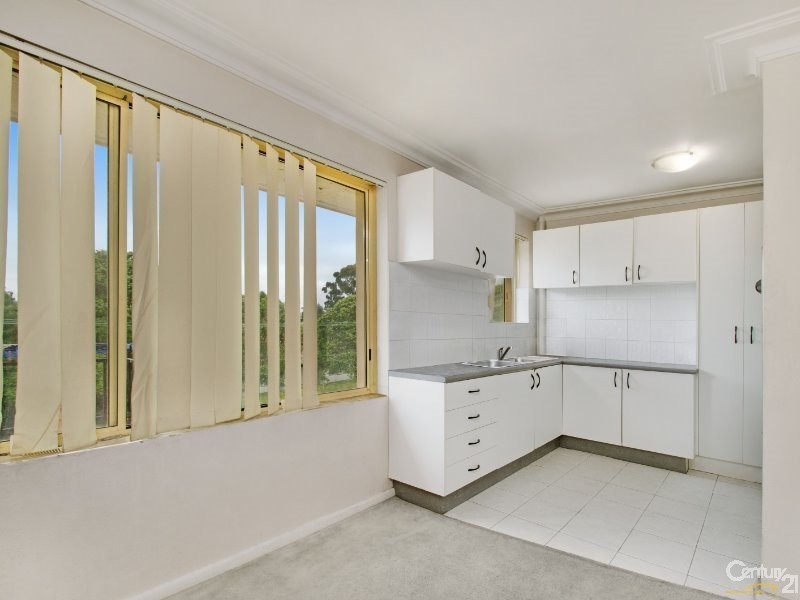 11/82 Weston Street, Harris Park NSW 2150
