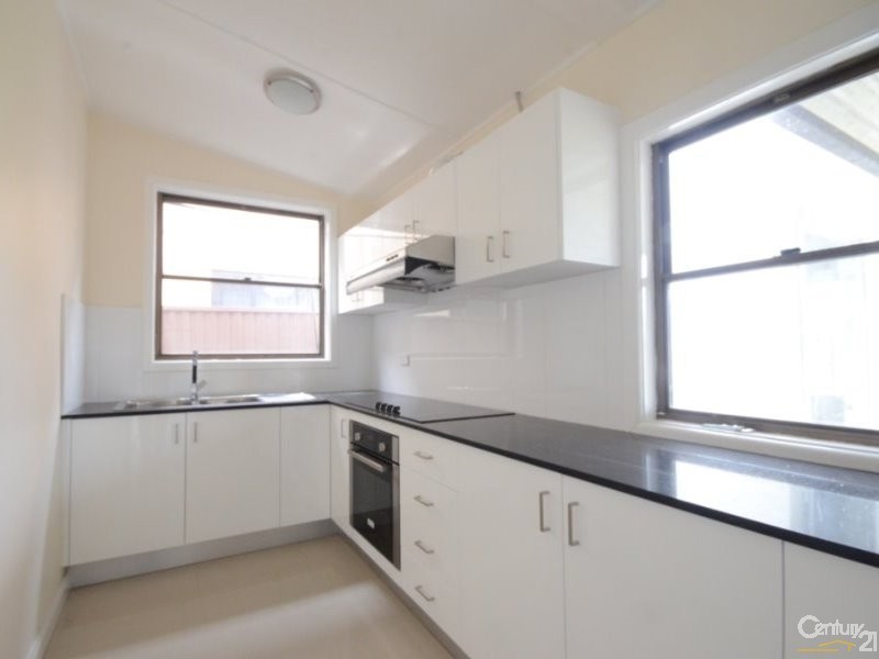 31 Gooreen Street, Lidcombe NSW 2141