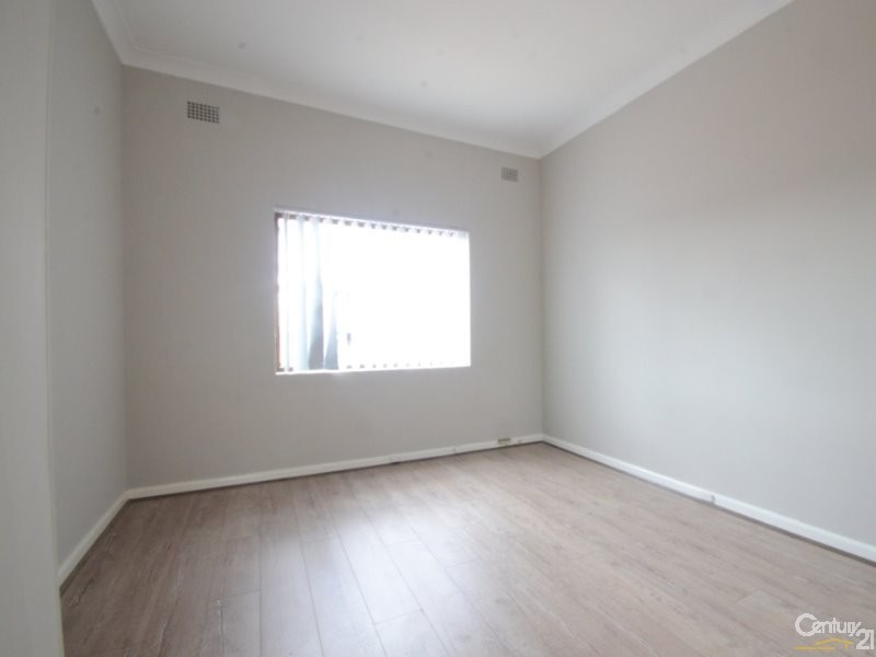 1/2-4 The Kings Way, Wentworthville NSW 2145