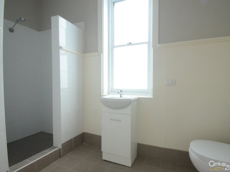 1/2-4 The Kings Way, Wentworthville NSW 2145