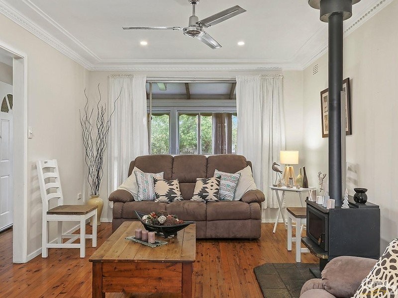 11 Lawrence Street, Seven Hills NSW 2147