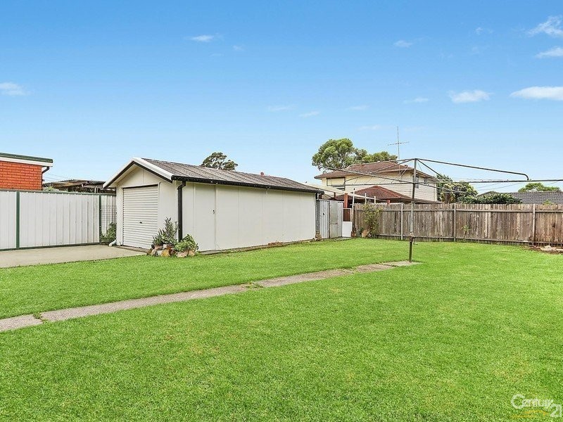 11 Lawrence Street, Seven Hills NSW 2147