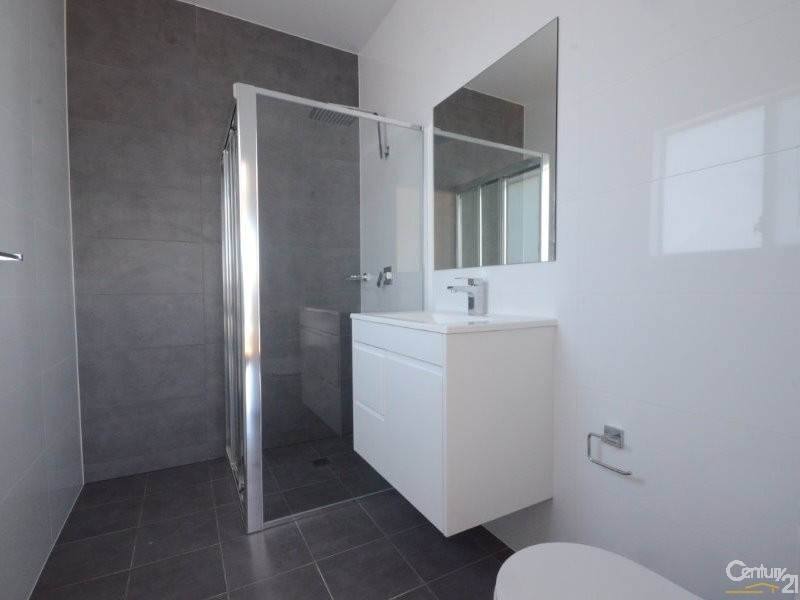 86 Evans Street, Fairfield NSW 2165