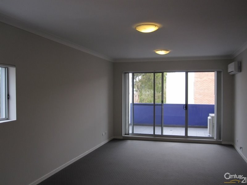 11/29-33 Darcy Road, Westmead NSW 2145