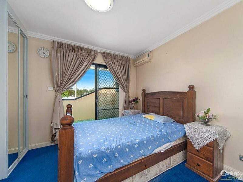 72A Houison Street, Westmead NSW 2145