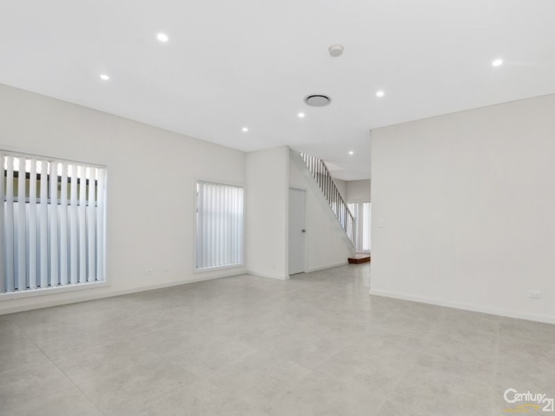 5 Springdale Road, Wentworthville NSW 2145