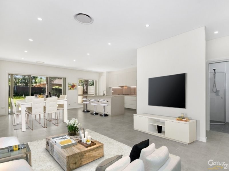 5 Springdale Road, Wentworthville NSW 2145