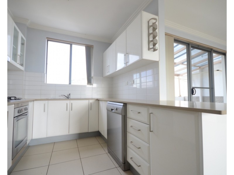 14/12-14 Darcy Road, Westmead NSW 2145