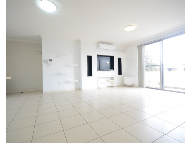 14/12-14 Darcy Road, Westmead NSW 2145