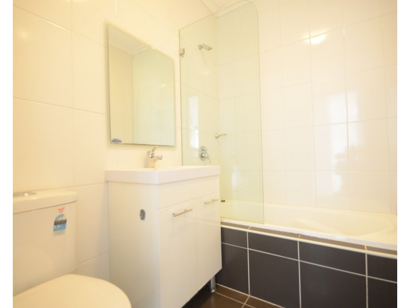 14/12-14 Darcy Road, Westmead NSW 2145