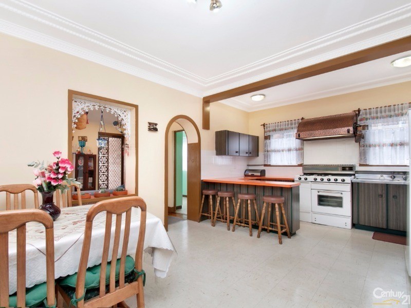 151 Station Street, Wentworthville NSW 2145