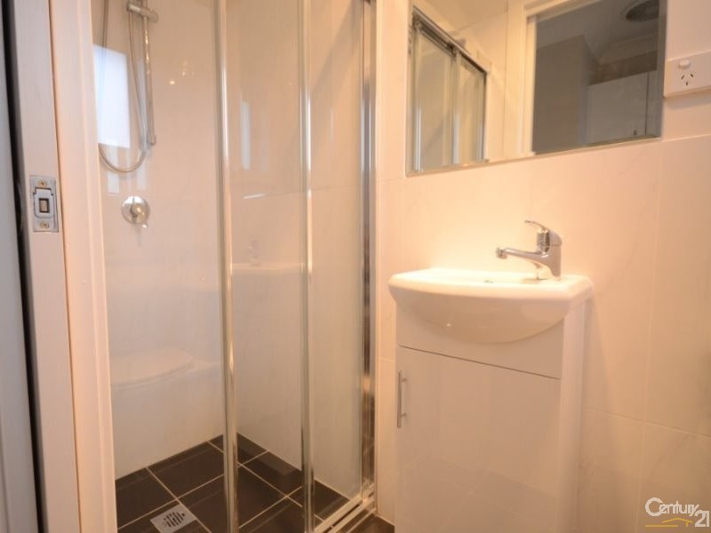 18A Page Street, Wentworthville NSW 2145