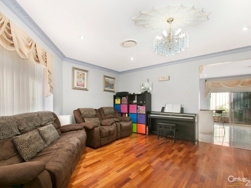 12A Roland Avenue, Liverpool NSW 2170