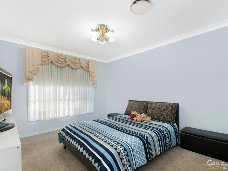12A Roland Avenue, Liverpool NSW 2170