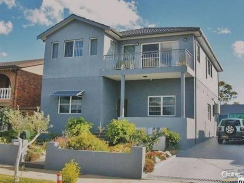 33 Panorama, Kingsgrove NSW 2208