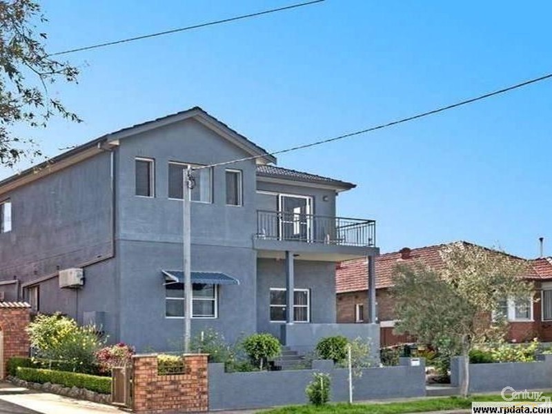 33 Panorama, Kingsgrove NSW 2208