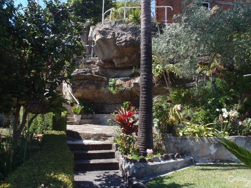 105 Slade Road, Bardwell Park NSW 2207