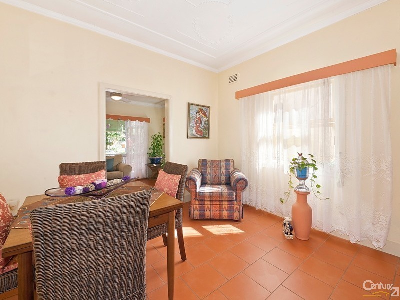 11 Cooks Avenue, Canterbury NSW 2193