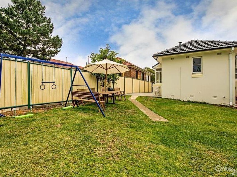 65 Vicliffe Street, Campsie NSW 2194