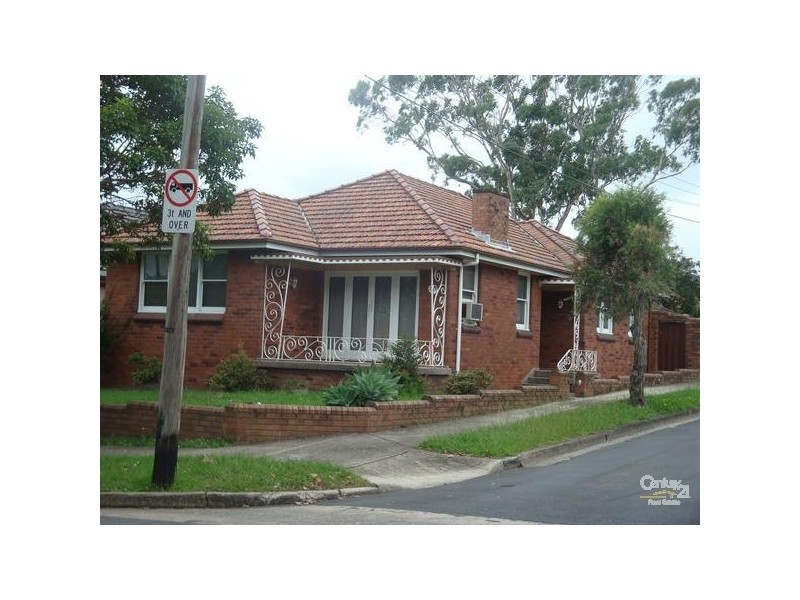 28 Rosemeath Street, Kingsgrove NSW 2208