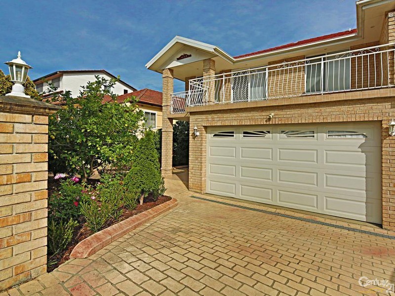 2/54 Avoca Street, Yagoona NSW 2199