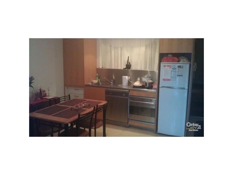 24/8 Brumby Street, Surry Hills NSW 2010