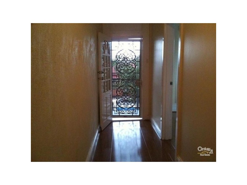 16 Hillcrest Street, Tempe NSW 2044