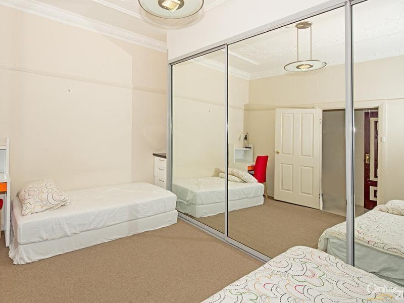 5 Station Street, Tempe NSW 2044