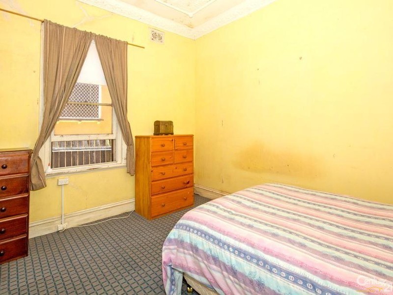 170 Queen Victoria Street, Bexley NSW 2207