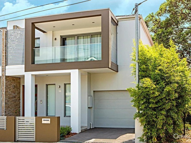 13 Alfred Street, St Peters NSW 2044